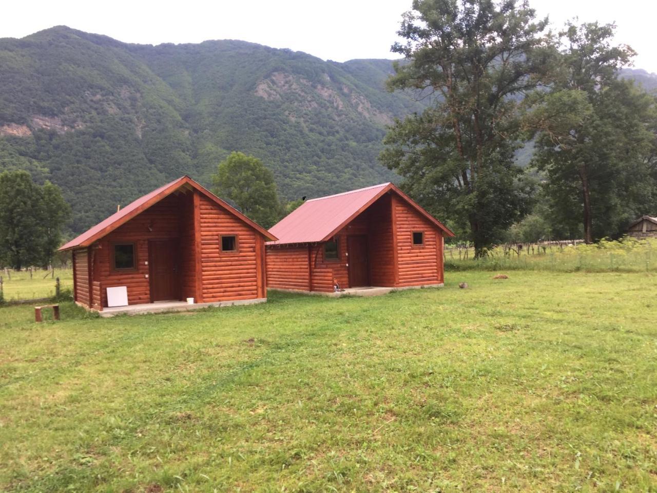 Bungalows-Oaza Vuthaj エクステリア 写真